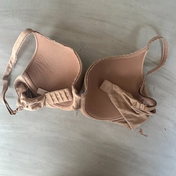 Victoria's Secret Perfect Shape Smooth Bra T-Shirt Bra Size 32 D Bodycon Push Up - Picture 10 of 12